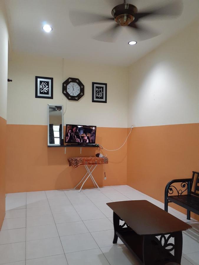 Homestay Bukit Kayu Hitam With 3 Bedrooms Not Sharing Free Wifi Kültér fotó